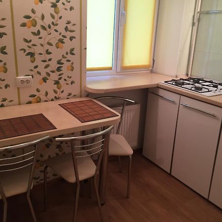 Pobeda 6 Apartment Kremenchuk Ngoại thất bức ảnh