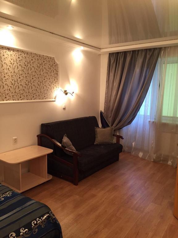 Pobeda 6 Apartment Kremenchuk Ngoại thất bức ảnh
